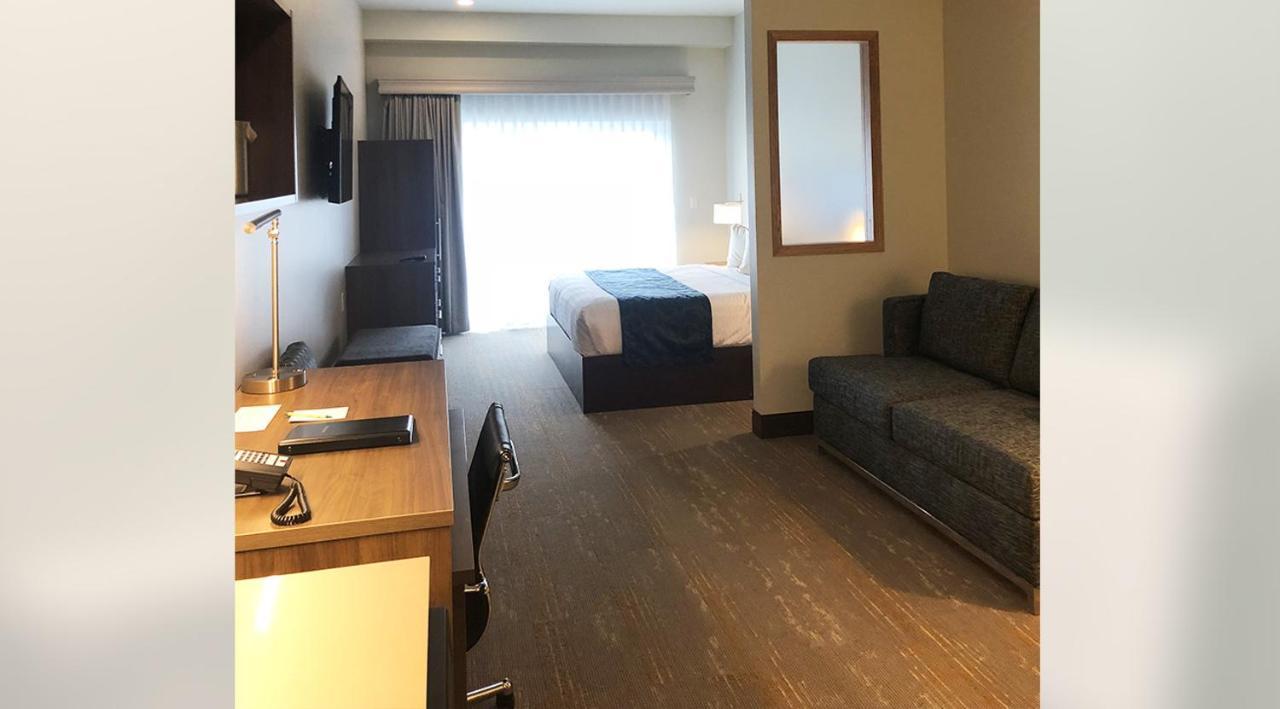 Kodiak Compass Suites Ngoại thất bức ảnh