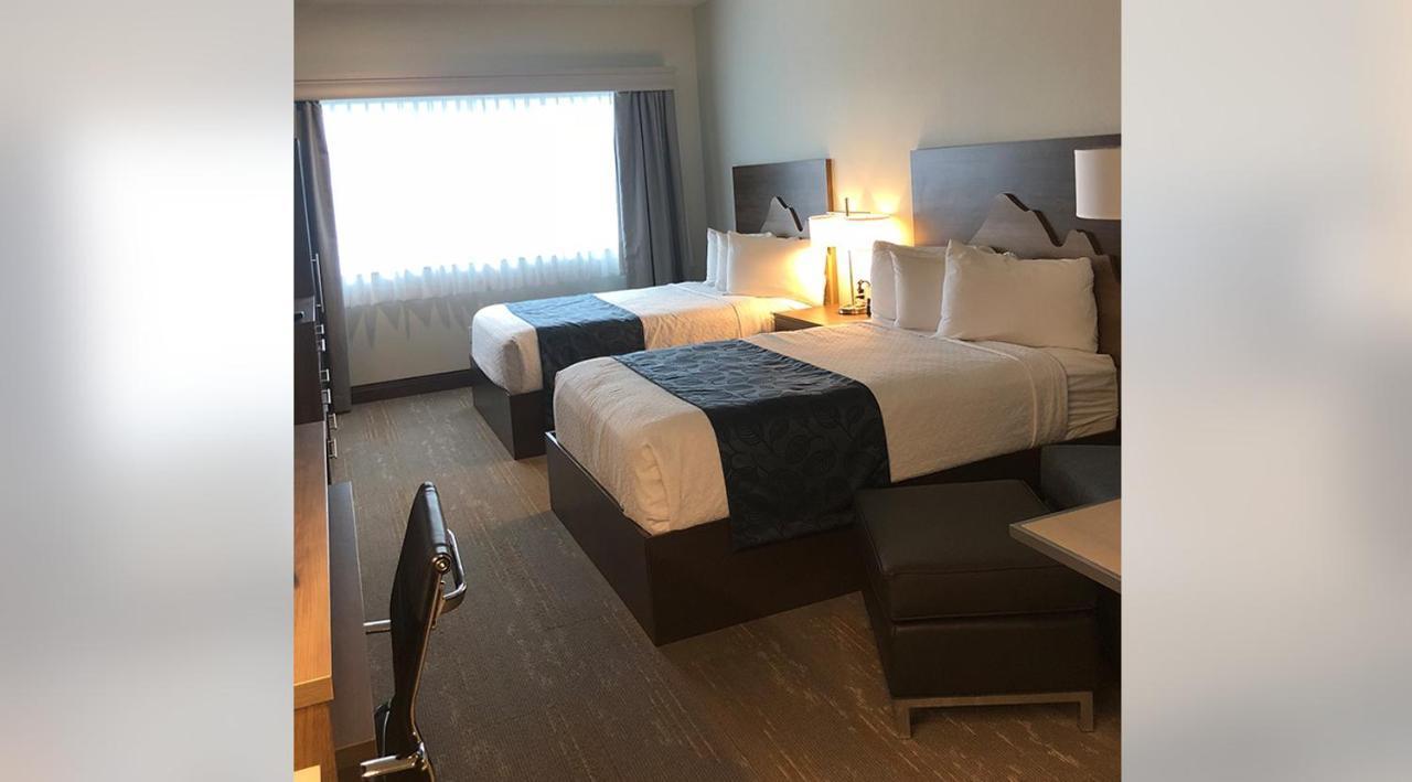 Kodiak Compass Suites Ngoại thất bức ảnh