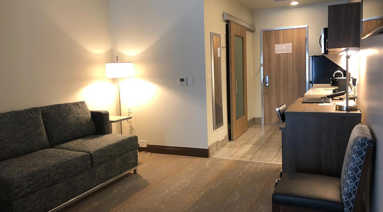Kodiak Compass Suites Ngoại thất bức ảnh