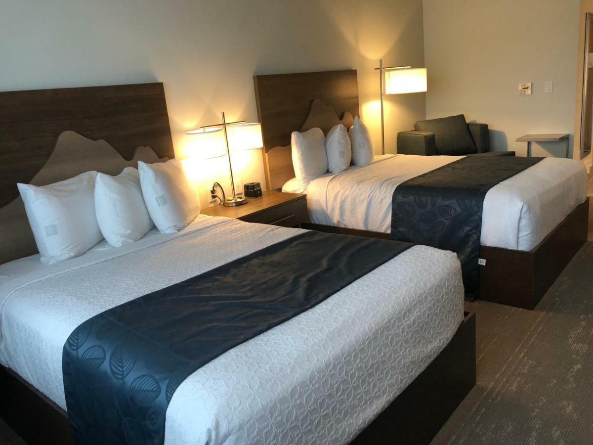 Kodiak Compass Suites Ngoại thất bức ảnh